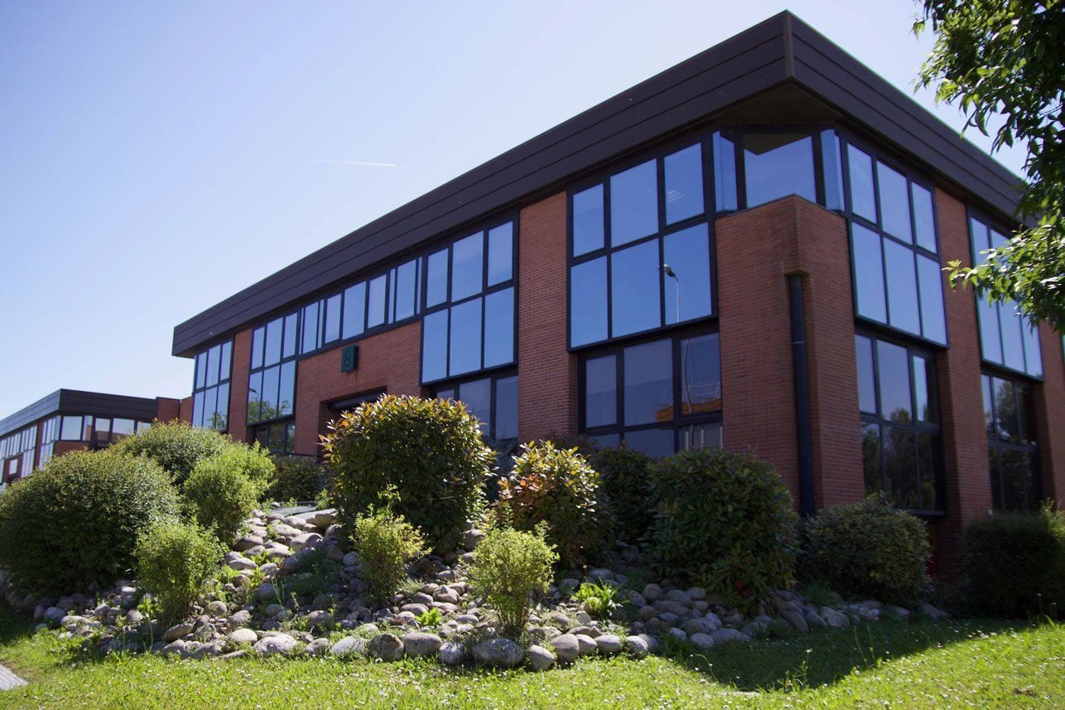 Le bâtiment NOES à Labège Enova